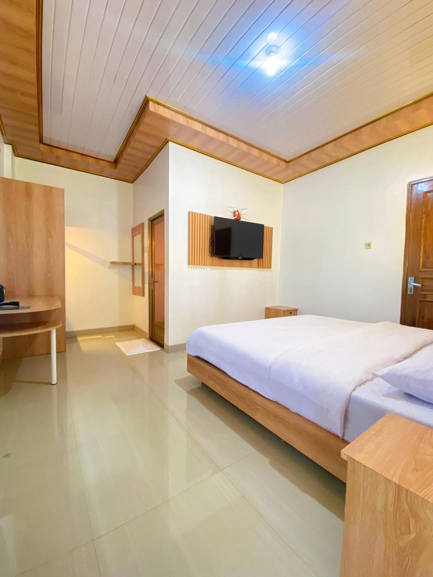 Hotel Wijaya Family 2 Kalasan Esterno foto
